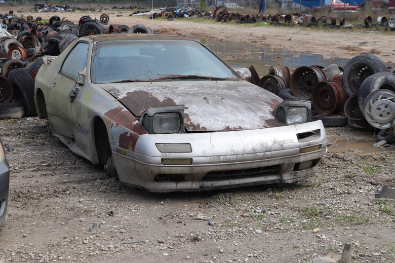 Illustration for article titled This RX7 Put the FC in Fucked